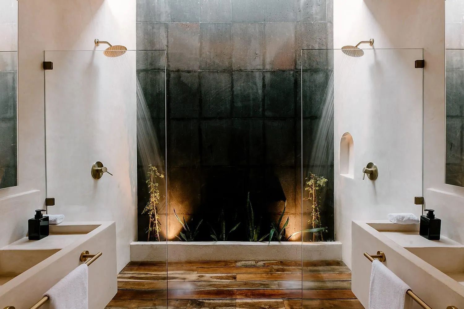 Villa Casa Arka - Palacial Sanctuary For Group Retreats Tulum Mexiko
